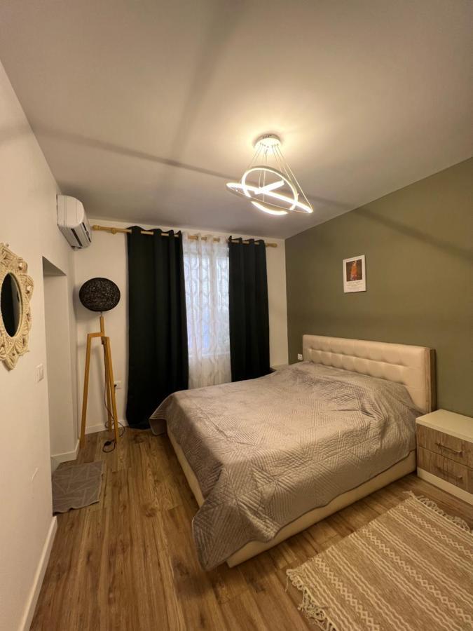 New Bazaar Cane Apartment 3 Tiranë Luaran gambar